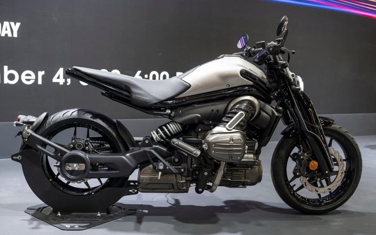 Mẫu xe máy được mệnh danh là 'quái vật lai' 250cc: Benda P51 thách thức giới hạn 60 mã lực- Ảnh 1.