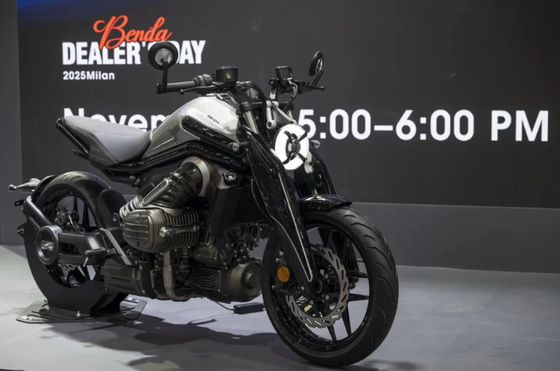 Mẫu xe máy được mệnh danh là 'quái vật lai' 250cc: Benda P51 thách thức giới hạn 60 mã lực- Ảnh 2.