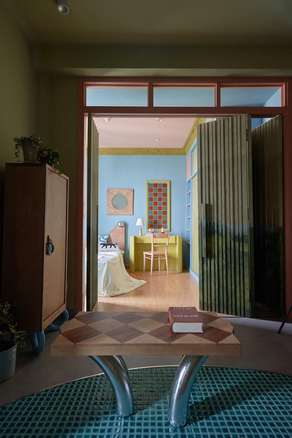 Căn hộ 53m2 rực rỡ màu sắc như thế giới hoạt hình- Ảnh 6.