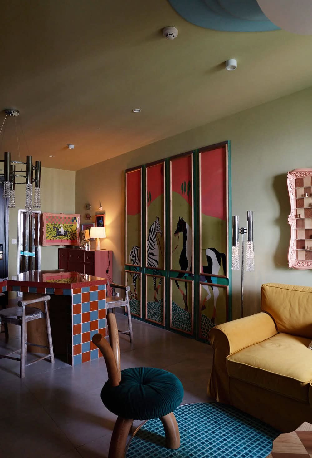 Căn hộ 53m2 rực rỡ màu sắc như thế giới hoạt hình- Ảnh 2.