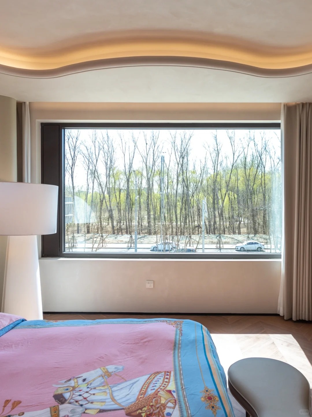 Chịu chơi nhất showbiz: Sofa "vô cực", đảo bếp đá quý chỉ là chuyện nhỏ, chi tiết đắt giá này trong biệt thự 6 tầng 666m2 của Lâu Nghệ Tiêu mới khiến người xem lụi tim!- Ảnh 22.