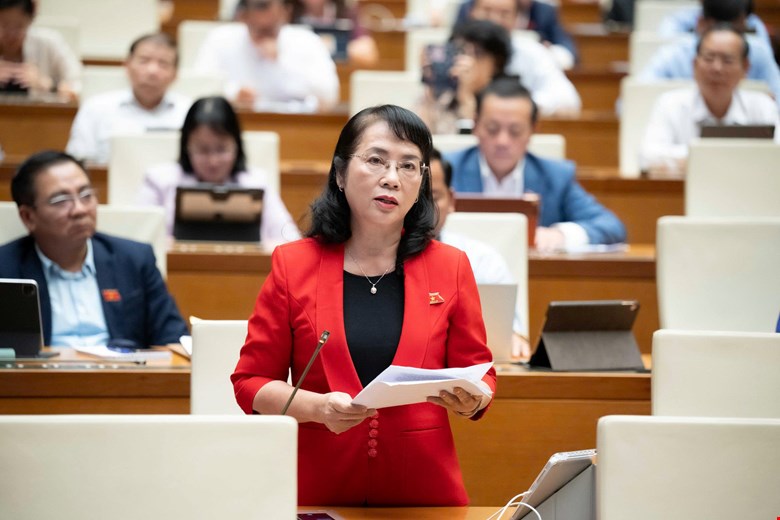 Đại biểu Quốc hội: Người dân tích lũy vàng miếng cho con cháu, không nên đánh thuế- Ảnh 2.