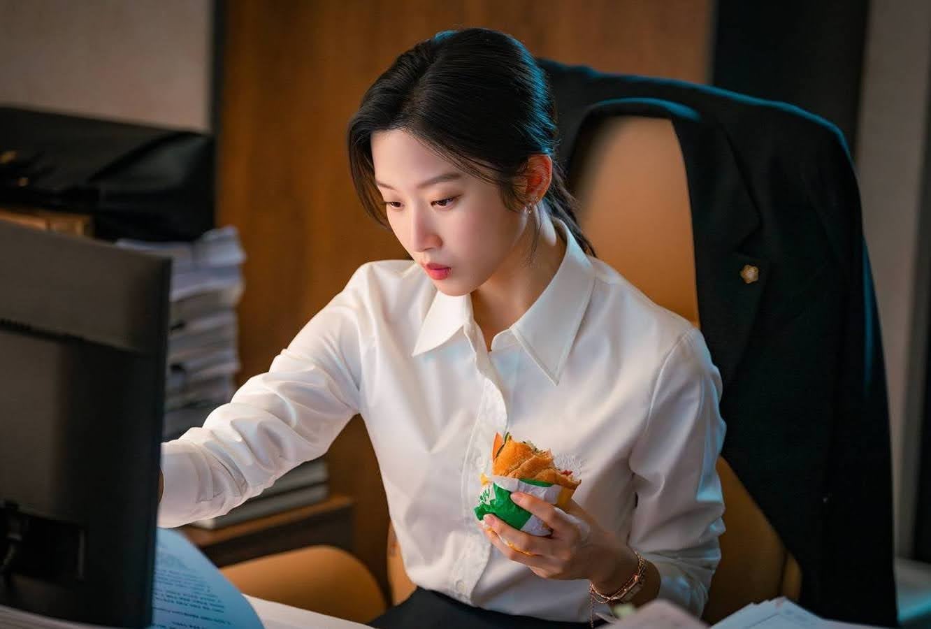 Người có 3 đặc điểm này khôn ngoan hơn người, sau 30 tuổi nhất định sẽ giàu có, cha mẹ cũng được hưởng phúc- Ảnh 1. Người có 3 đặc điểm này khôn ngoan hơn người, sau 30 tuổi nhất định sẽ giàu có, cha mẹ cũng được hưởng phúc- Ảnh 1.