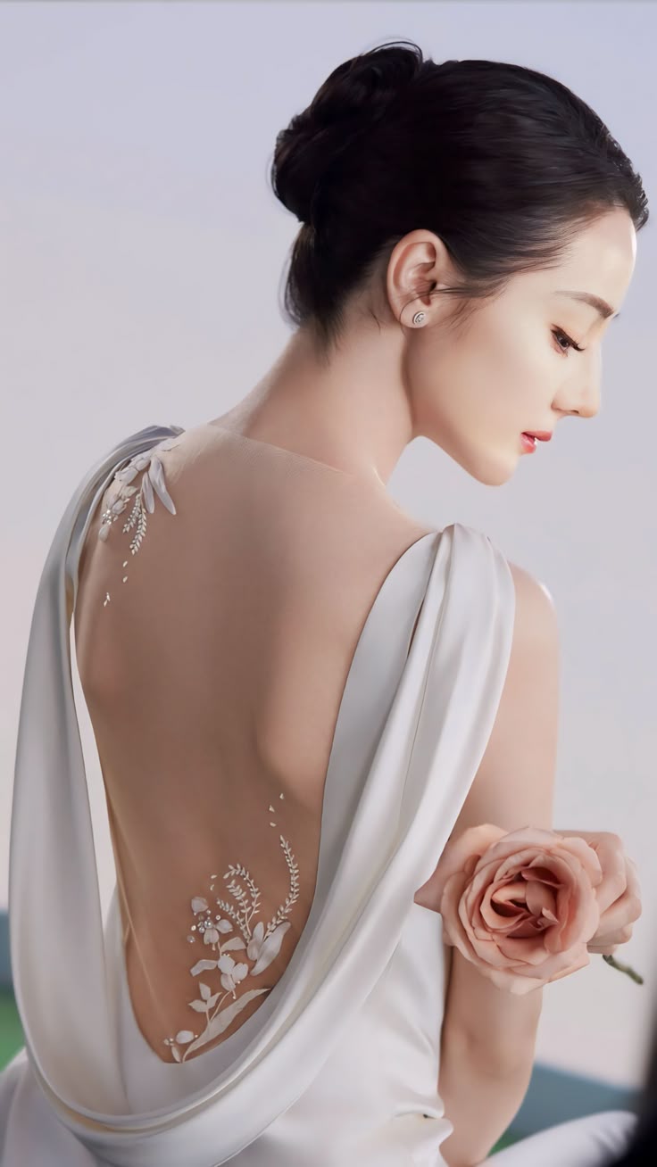 Lưng của người giàu- Ảnh 4. Lưng của người giàu- Ảnh 4.