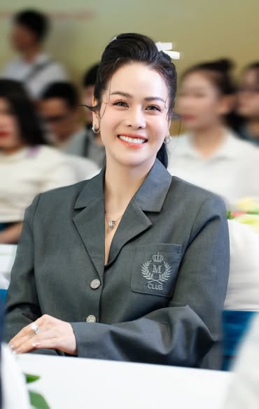 Nhật Kim Anh cảnh báo- Ảnh 9. Nhật Kim Anh cảnh báo- Ảnh 9.