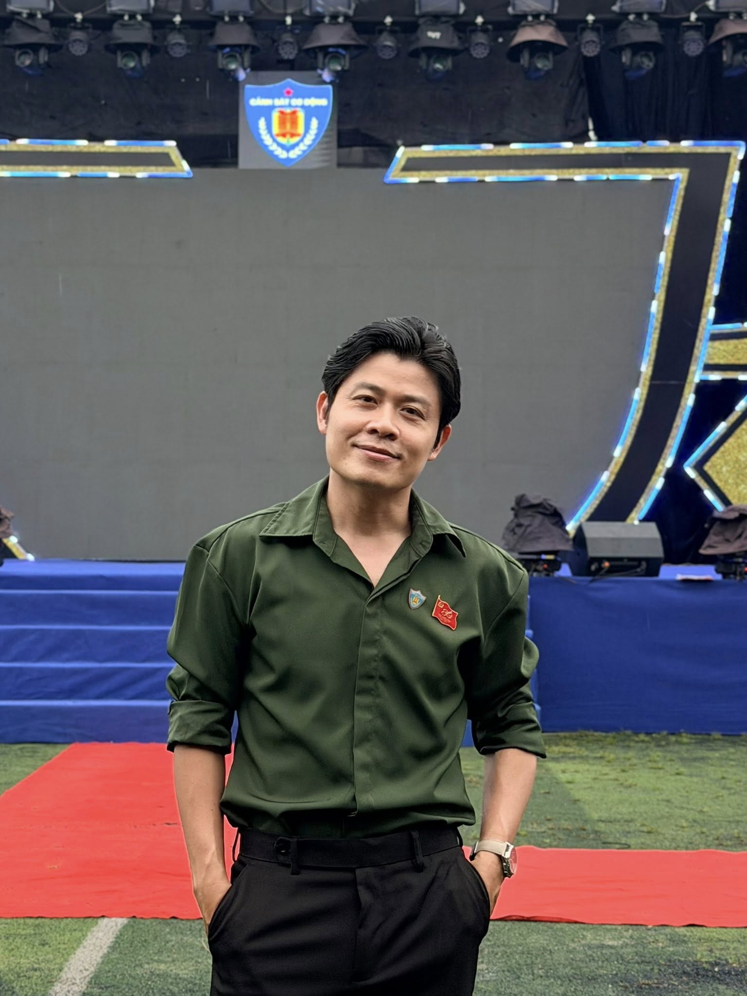 Bức ảnh của nhạc sĩ Nguyễn Văn Chung gây xôn xao, hơn 5.000 người bình luận- Ảnh 2. Bức ảnh của nhạc sĩ Nguyễn Văn Chung gây xôn xao, hơn 5.000 người bình luận- Ảnh 2.