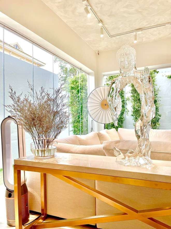 Lệ Quyên và Hồ Ngọc Hà có 1 điểm chung- Ảnh 17. Lệ Quyên và Hồ Ngọc Hà có 1 điểm chung- Ảnh 17.