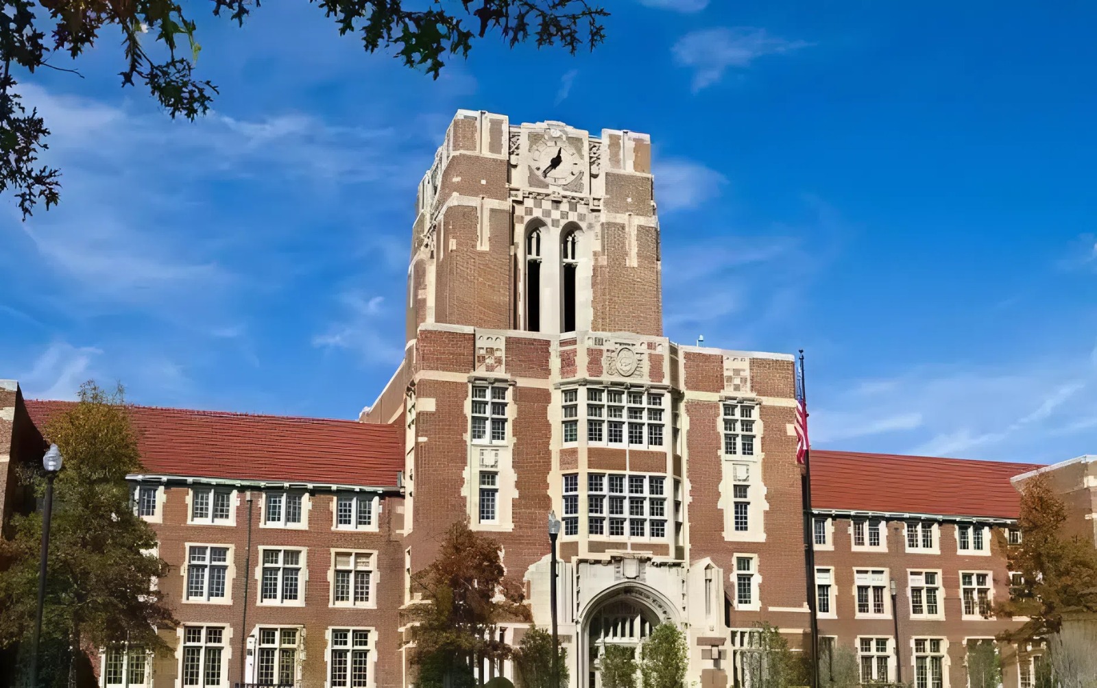 Khoe con học trường gần 190 triệu đồng/học kỳ, ông bố bất ngờ bị MXH chất vấn:  Khoe con học trường gần 190 triệu đồng/học kỳ, ông bố bất ngờ bị MXH chất vấn: