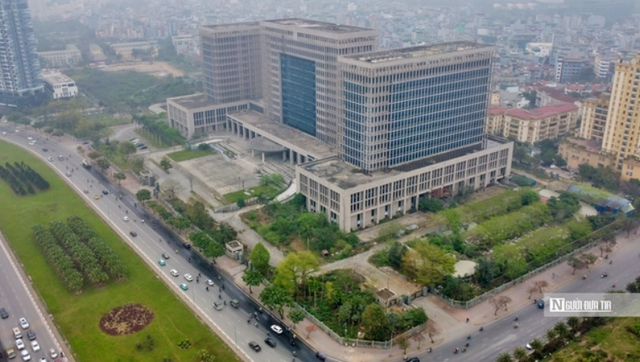 Dự án trụ sở Bộ Ngoại giao chậm tiến độ 10 năm với loạt sai phạm, kiến nghị chuyển sang PVN- Ảnh 1. Dự án trụ sở Bộ Ngoại giao chậm tiến độ 10 năm với loạt sai phạm, kiến nghị chuyển sang PVN- Ảnh 1.