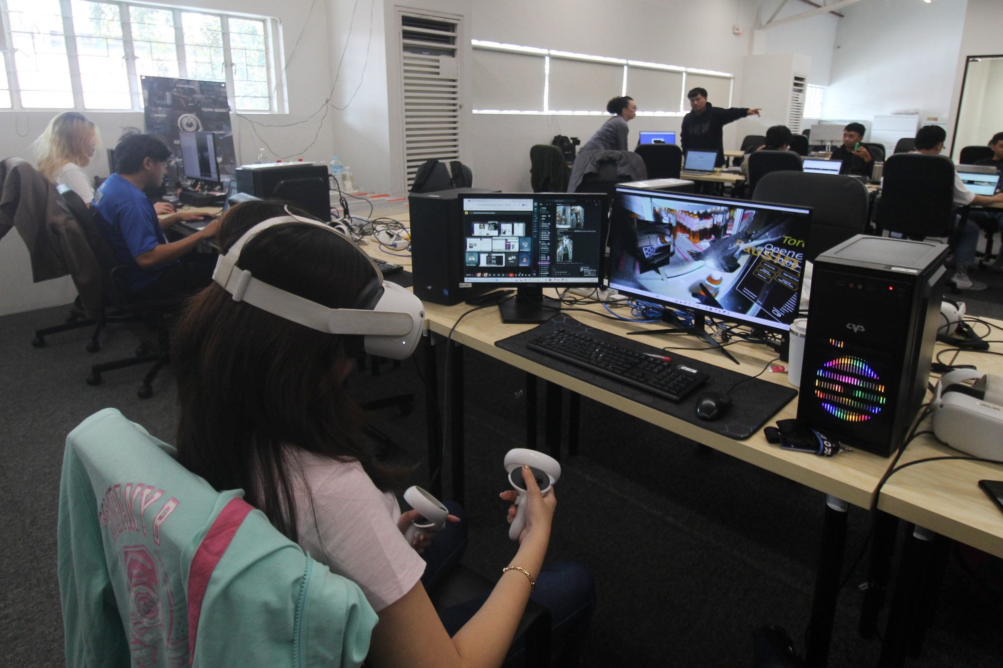 Chỉ có thể là Nhật Bản: robot ở Tokyo, người điều khiển ở Philippines - Lao động xuyên biên giới thời AI- Ảnh 2.