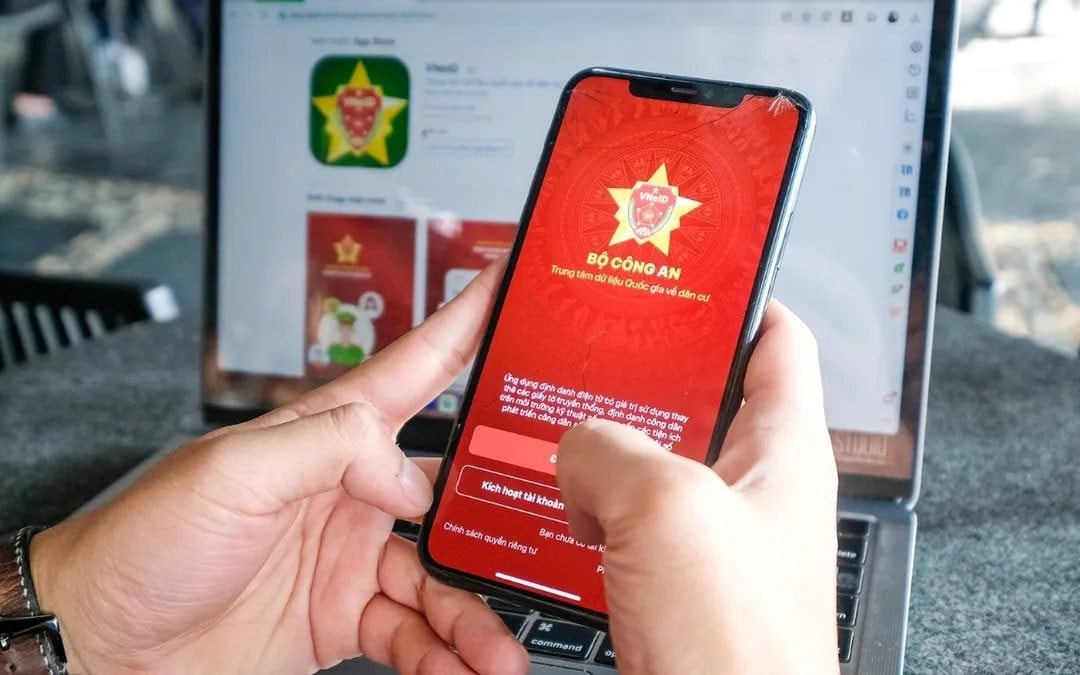 Cách cập nhật và chỉnh sửa thông tin sai trên ứng dụng VNeID đơn giản- Ảnh 1.