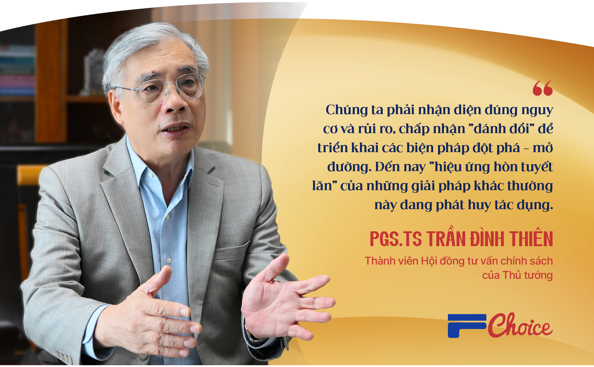 Hé lộ bí ẩn chưa có lời giải của kinh tế Việt Nam, PGS.TS Trần Đình Thiên nói về điểm khởi động của một quá trình phát triển khác thường- Ảnh 2. Hé lộ bí ẩn chưa có lời giải của kinh tế Việt Nam, PGS.TS Trần Đình Thiên nói về điểm khởi động của một quá trình phát triển khác thường- Ảnh 2.