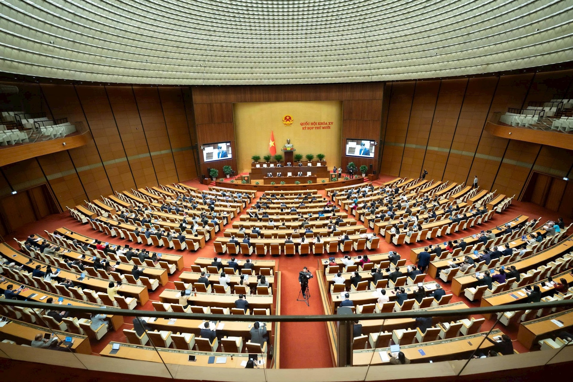 Băn khoăn thuế chuyển nhượng vàng miếng là 0,1%: Đại biểu Quốc hội cho rằng khó chống đầu cơ- Ảnh 1.