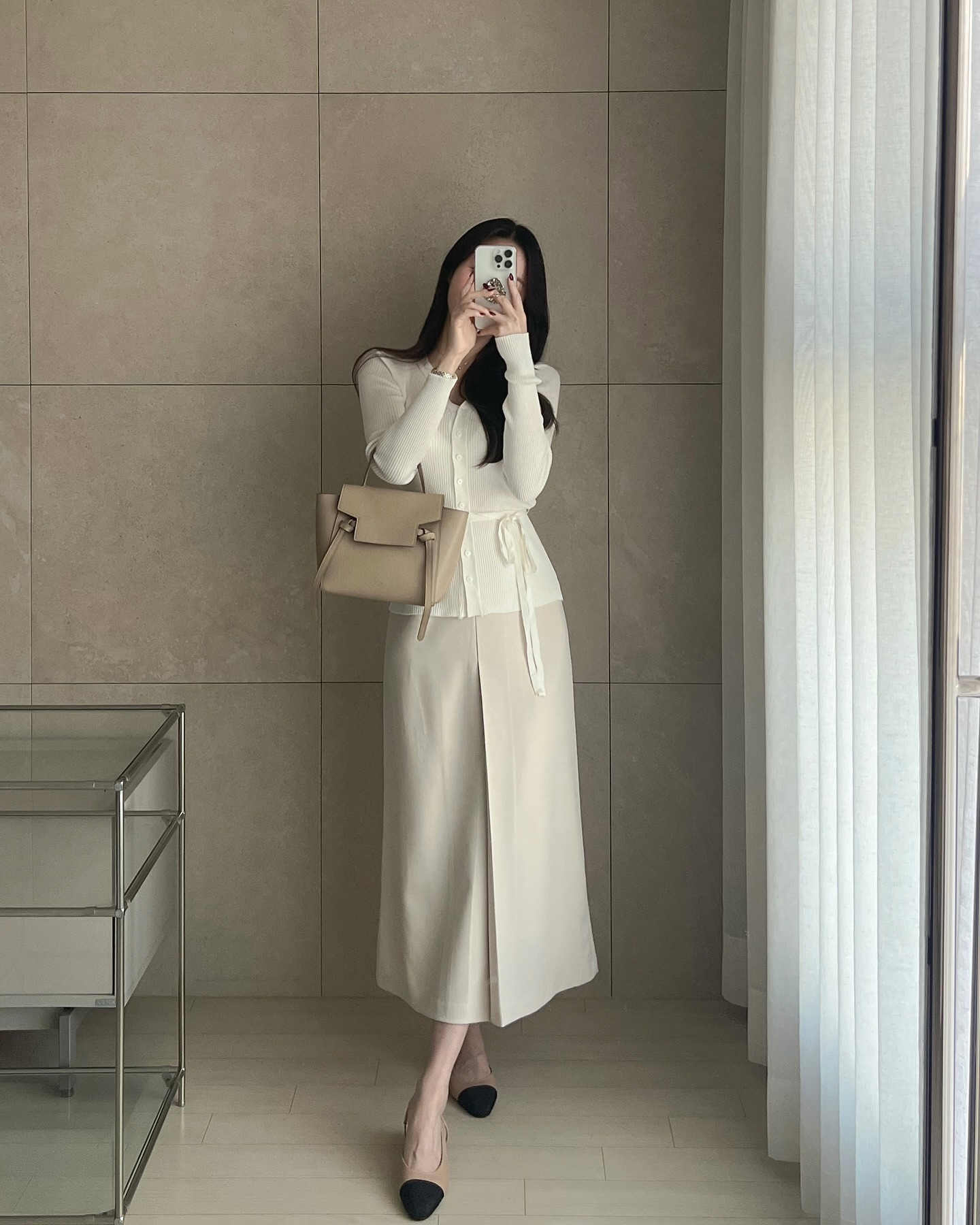 5 cách mặc áo len hack dáng cao ráo và thon thả hơn, chị em chưa chắc đã biết hết- Ảnh 5.