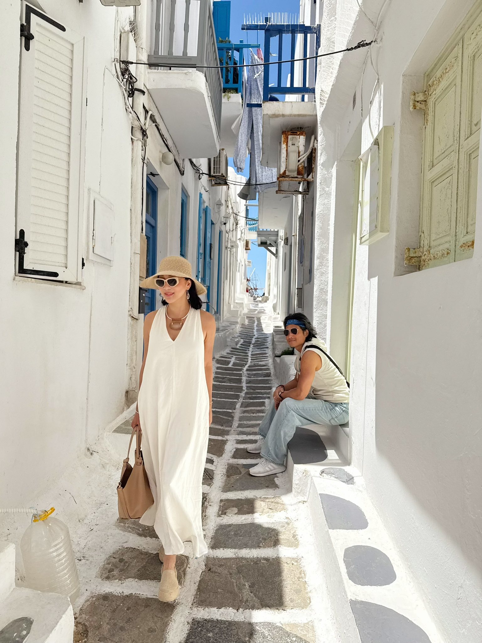 Nữ MC đình đám cầu hôn chồng cũ sau 20 năm chia tay: Từng hẹn hò trai trẻ kém 8 tuổi, 60 tuổi cực sexy- Ảnh 8.