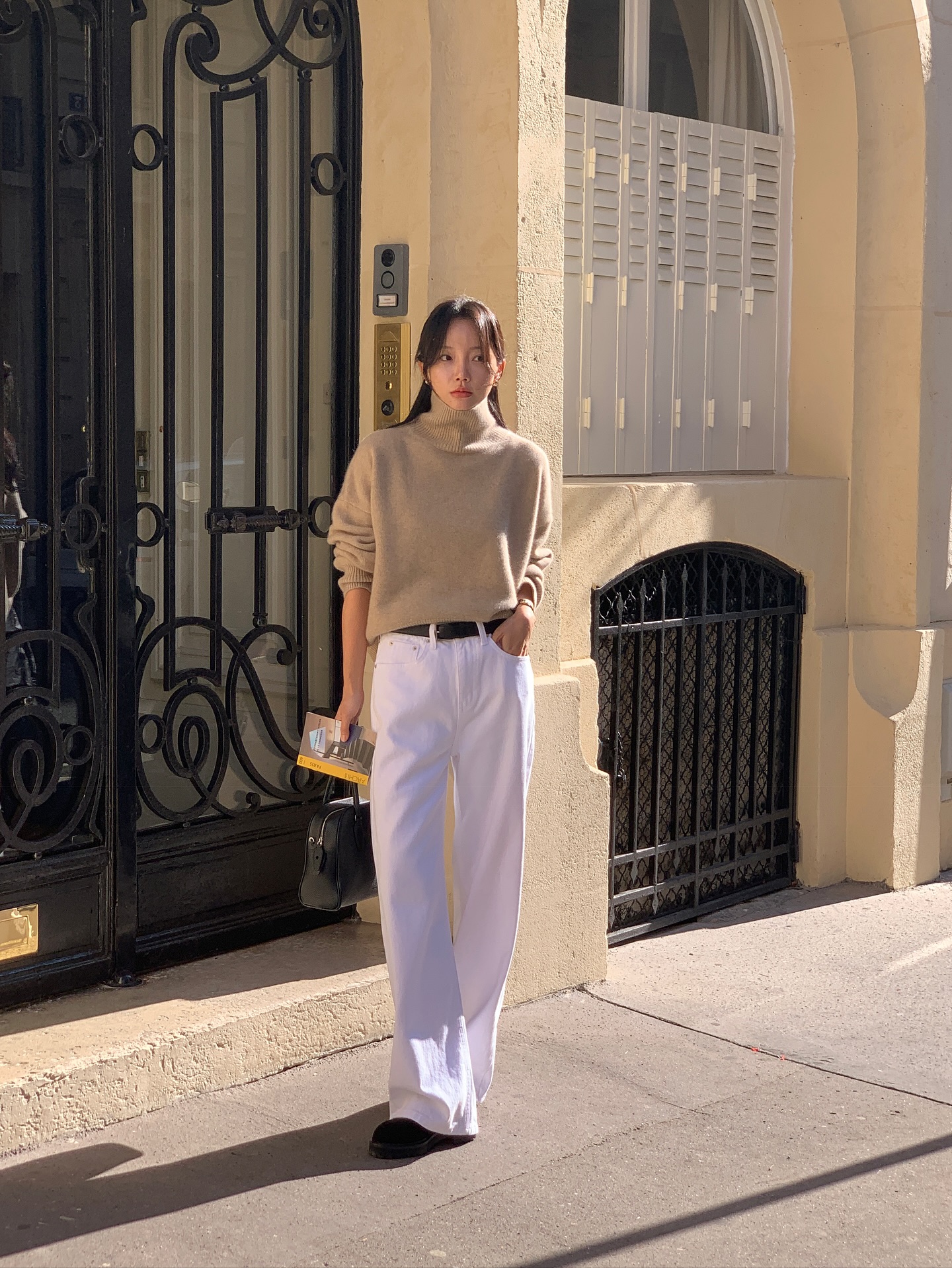 5 cách mặc áo len hack dáng cao ráo và thon thả hơn, chị em chưa chắc đã biết hết- Ảnh 10.