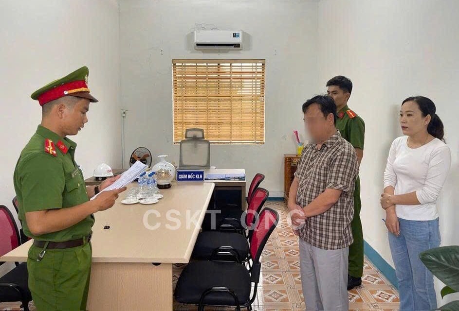 Khởi tố 2 lãnh đạo công ty liên quan vụ chôn lấp 117 tấn chất thải nguy hại- Ảnh 3.