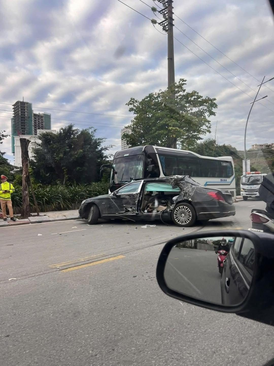 Mercedes Maybach "phi như bay" húc vào xe khách đỗ ven đường ở Quảng Ninh, tài xế bất tỉnh: Hiện trường gây ám ảnh- Ảnh 4.