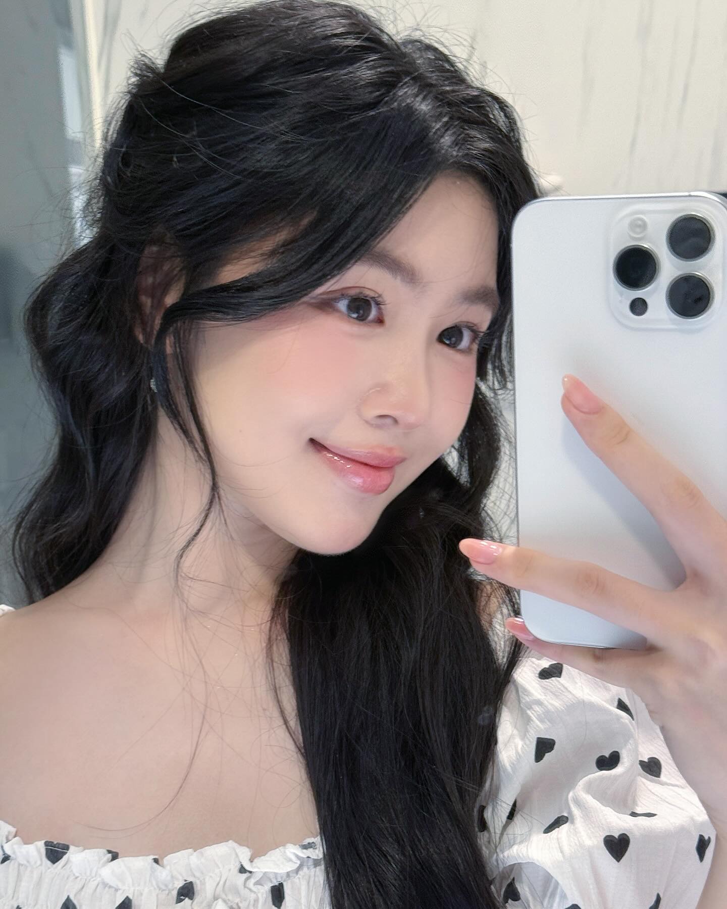 Lọ Lem suýt mất hạng bởi gái xinh 2k5 đang hot- Ảnh 8.