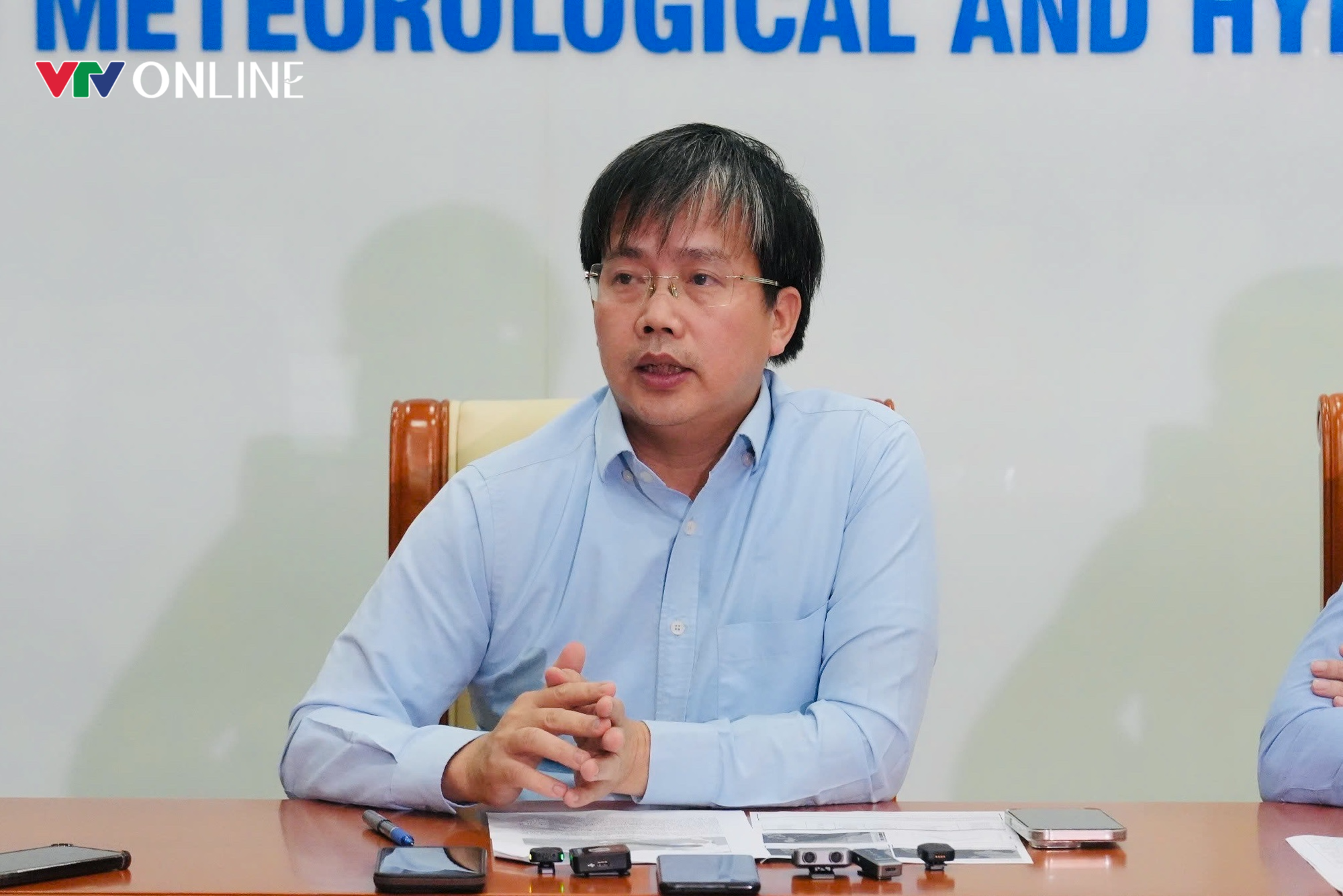 Liên tiếp 3 đợt lũ lịch sử ở miền Trung: Nguyên nhân do đâu?- Ảnh 3.