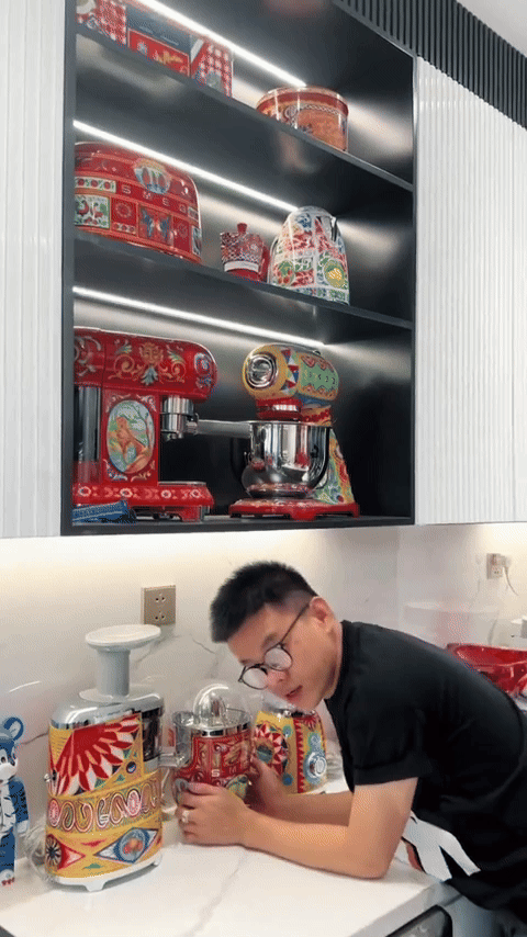 Cô gái miền Tây cưới thiếu gia Sài Thành, bước vào cửa hào môn: Ở biệt thự trăm tỷ, mẹ chồng chiều như trứng mỏng- Ảnh 11.