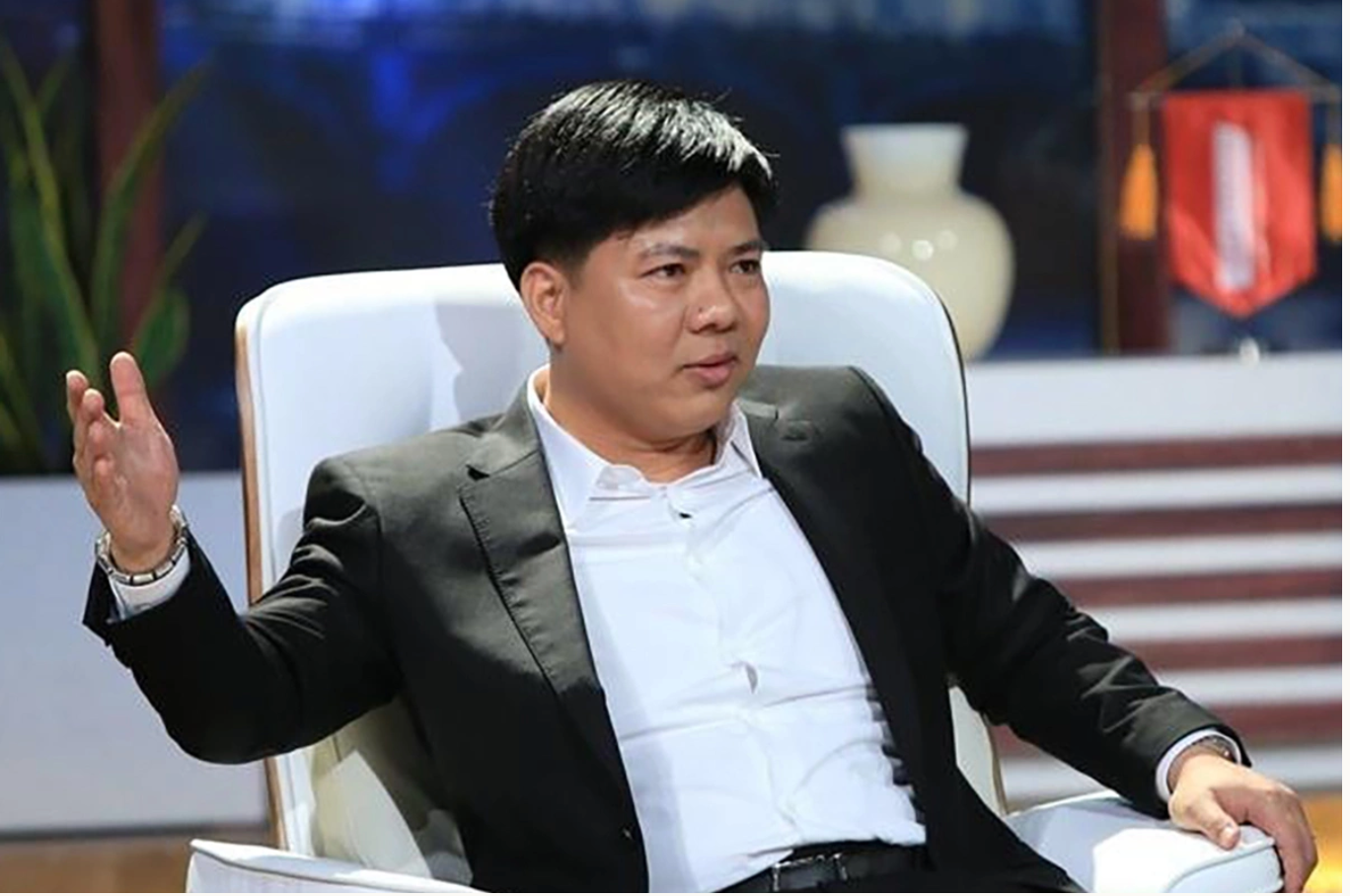 Shark Thủy chi gần 32 tỷ đồng hối lộ để tạo doanh thu ảo- Ảnh 1.