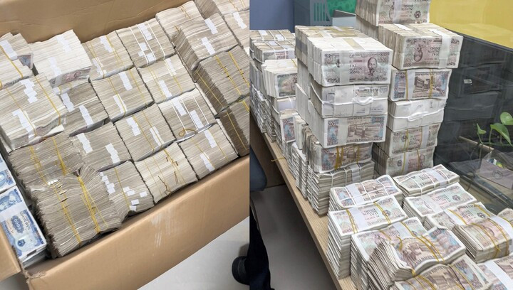 Khách mang 252 triệu đồng tiền lẻ mua xe, đại lý phải huy động 3 người khiêng- Ảnh 2.