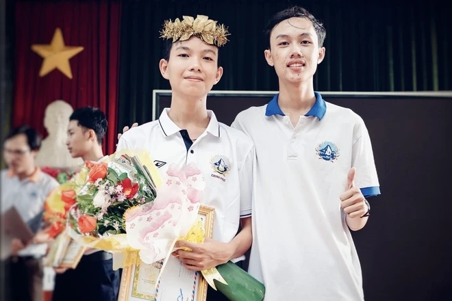 Những cặp anh em, chị em cùng chinh phục Đường lên đỉnh Olympia- Ảnh 3.