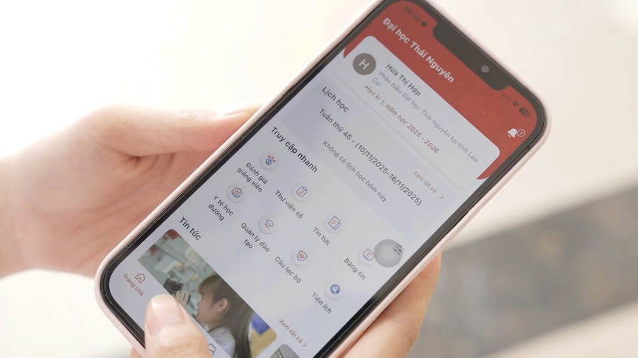 Đại học 120.000 sinh viên và bước ngoặt chuyển đổi số- Ảnh 1.