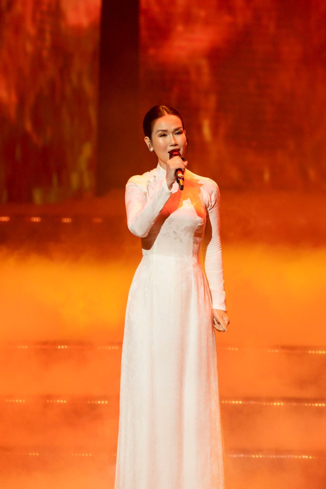 Giảng viên Nhạc viện đi hát 20 năm không scandal, làm mẹ 2 con vẫn chạy show tất bật Bắc - Nam- Ảnh 8.