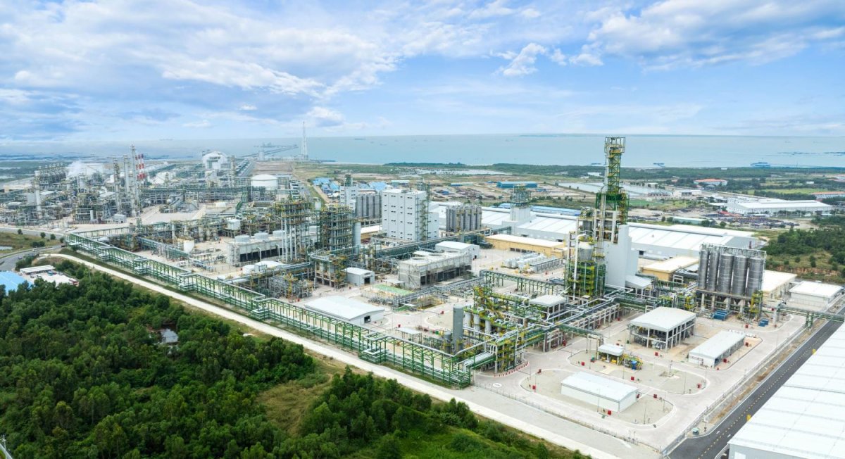 Tập đoàn công nghiệp số 1 Thái Lan rót 5,4 tỷ USD, siêu nhà máy vận hành: Việt Nam là 'cứ điểm chiến lược'- Ảnh 1. Tập đoàn công nghiệp số 1 Thái Lan rót 5,4 tỷ USD, siêu nhà máy vận hành: Việt Nam là 'cứ điểm chiến lược'- Ảnh 1.