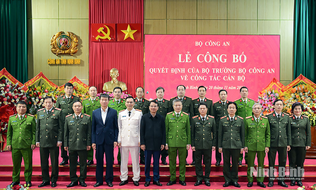 Bộ Công an điều động, bổ nhiệm Cục trưởng, Phó Cục trưởng, Giám đốc Công an tỉnh- Ảnh 3.