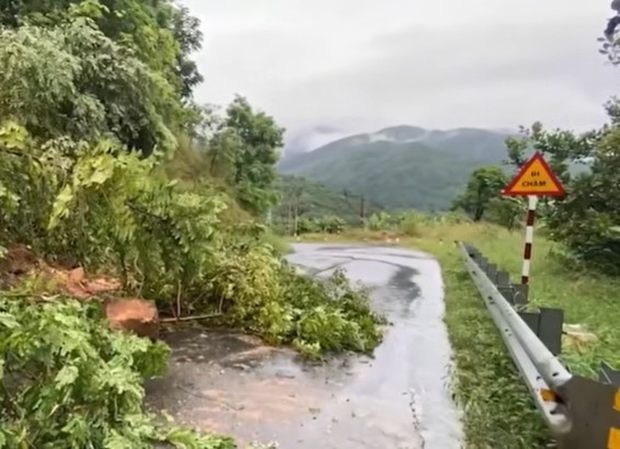 Thông xe trở lại đèo Sông Pha, cập nhật các tuyến đèo đến Đà Lạt- Ảnh 1.
