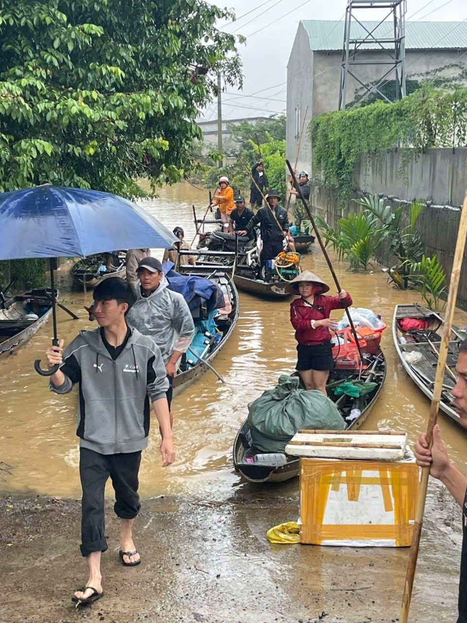 Cảnh báo lũ khẩn cấp trên nhiều sông ở Đắk Lắk- Ảnh 5.