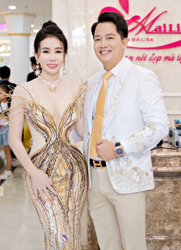 Bóc trần đường dây nghìn tỷ của vợ chồng Mailisa: Mua mỹ phẩm giá rẻ từ Trung Quốc, phù phép giấy tờ thành 