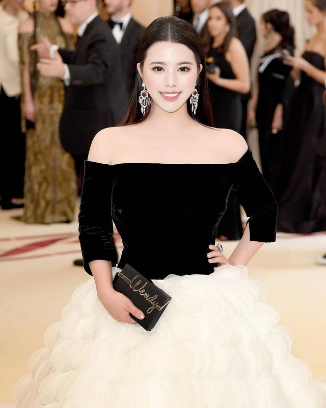 Căn phòng "toát ra mùi tiền" trong biệt thự đi 7 ngày không hết của tiểu thư Thượng Hải- Ảnh 1.