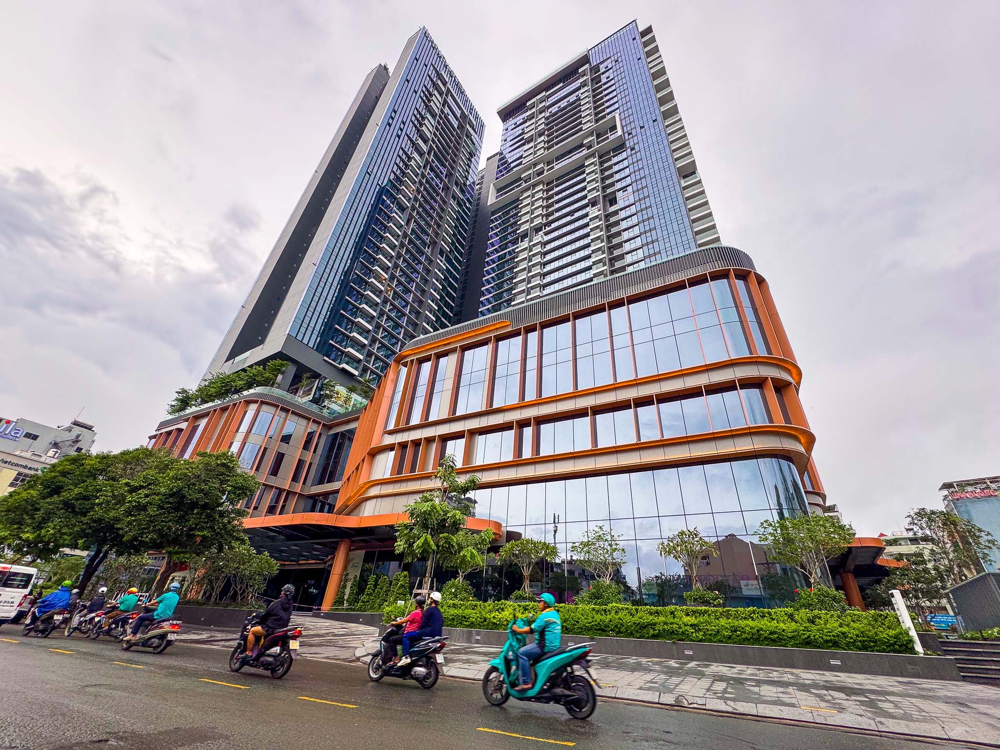 Ngắm cơ ngơi hàng nghìn tỷ của Tập đoàn Trung Thủy - gia đình chồng hoa hậu Đặng Thu Thảo- Ảnh 10.