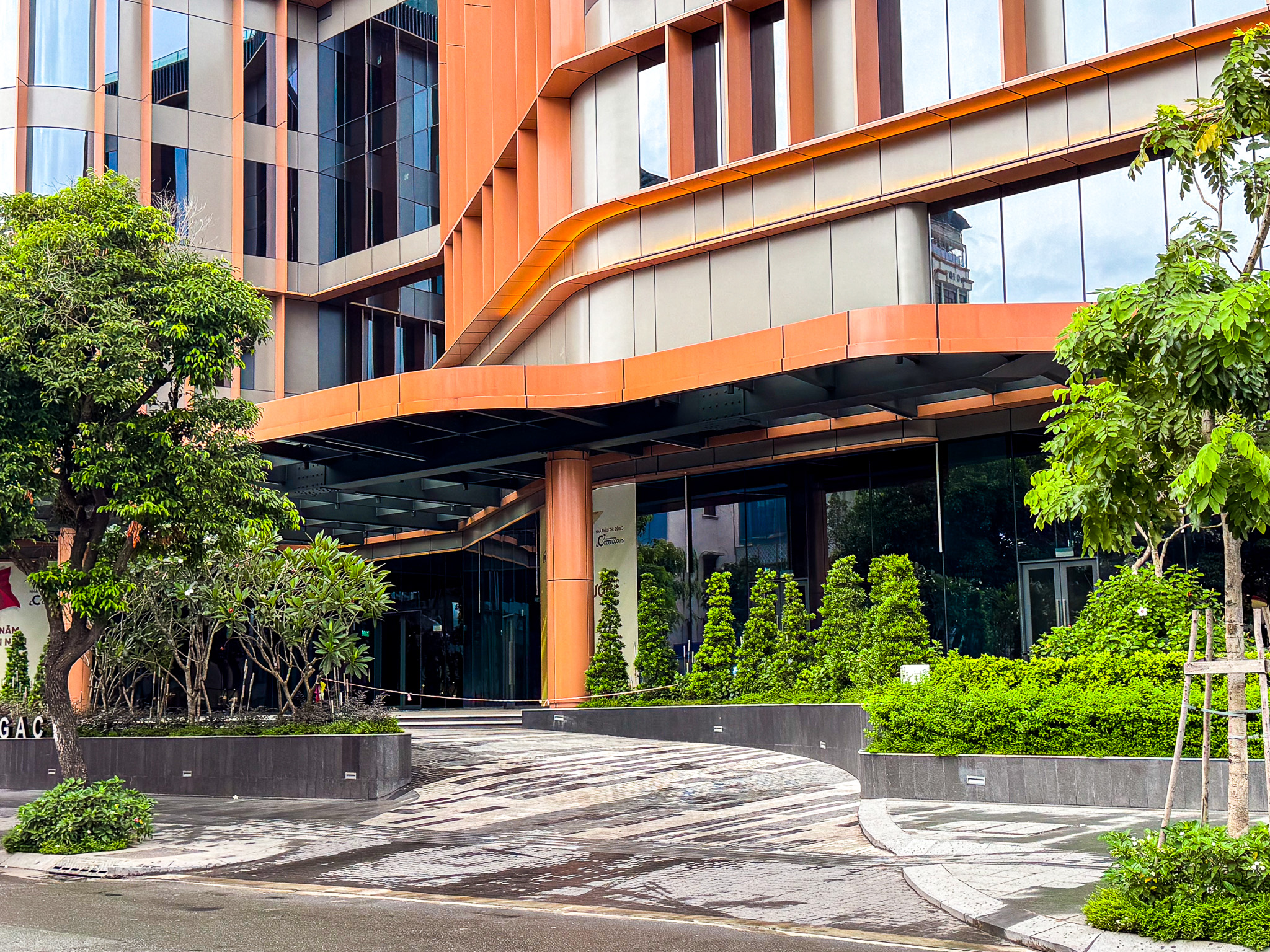 Ngắm cơ ngơi hàng nghìn tỷ của Tập đoàn Trung Thủy - gia đình chồng hoa hậu Đặng Thu Thảo- Ảnh 12.