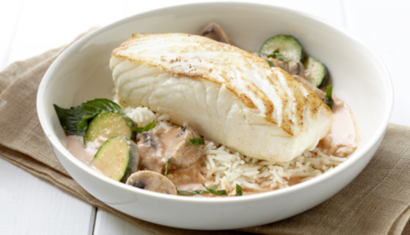 Việt Nam có loại cá là “kho báu” vi chất, thơm ngon còn ít xương, bổ không kém cá chép, cá hồi: Chuyên gia Mỹ khen hết lời- Ảnh 2.