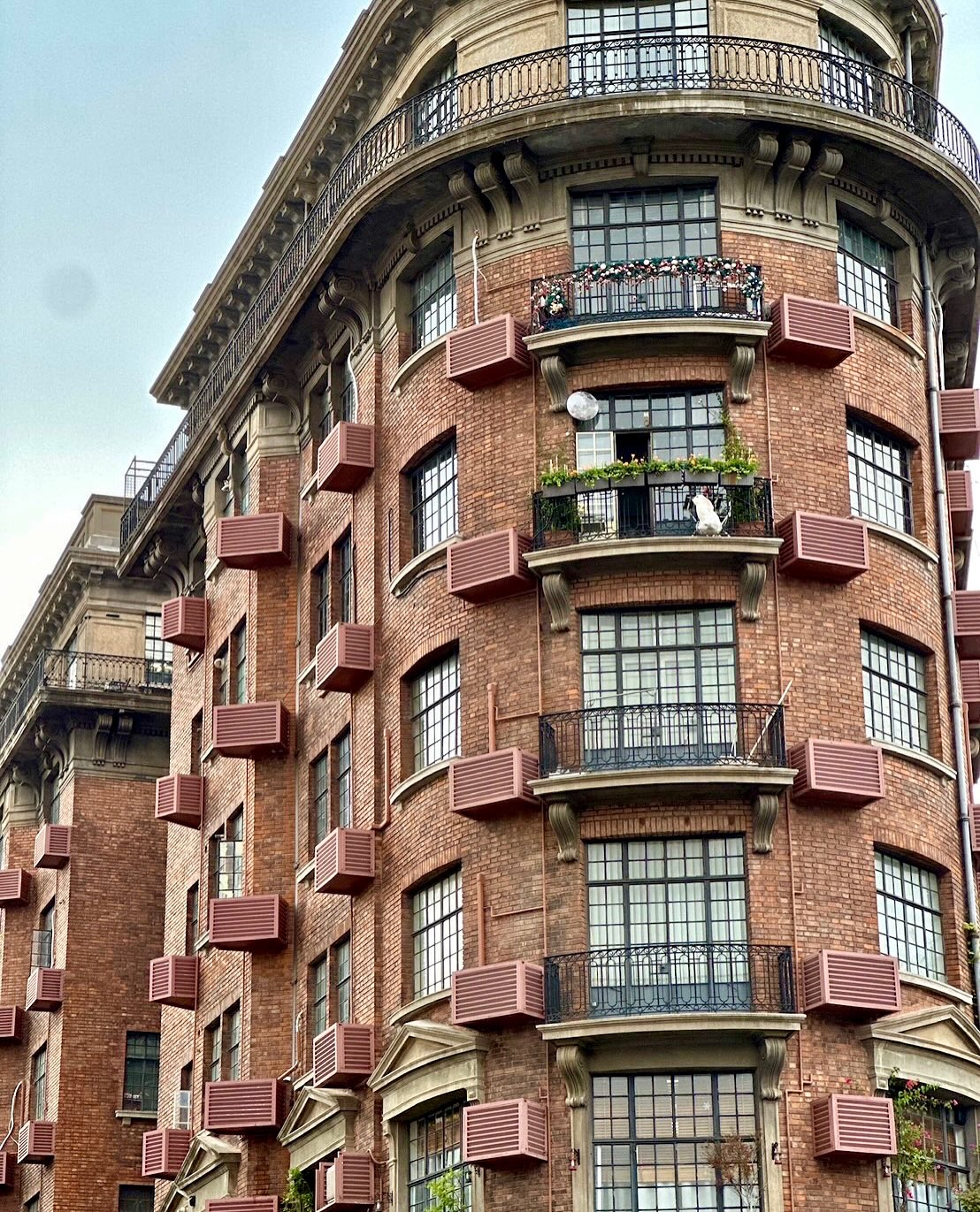 Bên trong căn chung cư xây từ năm 1924 có giá 106 tỷ- Ảnh 4.