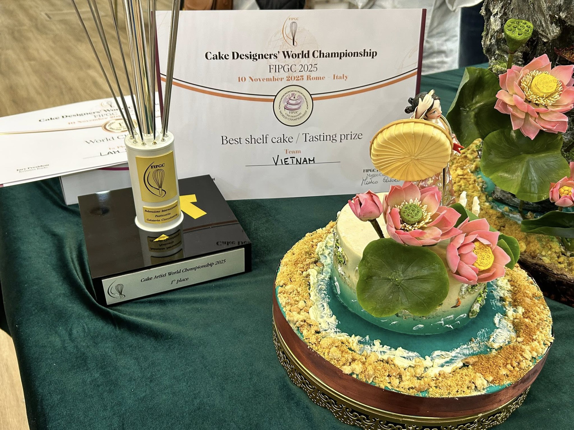 Người phụ nữ miền Tây vượt 12 quốc gia giành giải nhất thế giới, nhìn thành phẩm không ai nỡ ăn!- Ảnh 3.