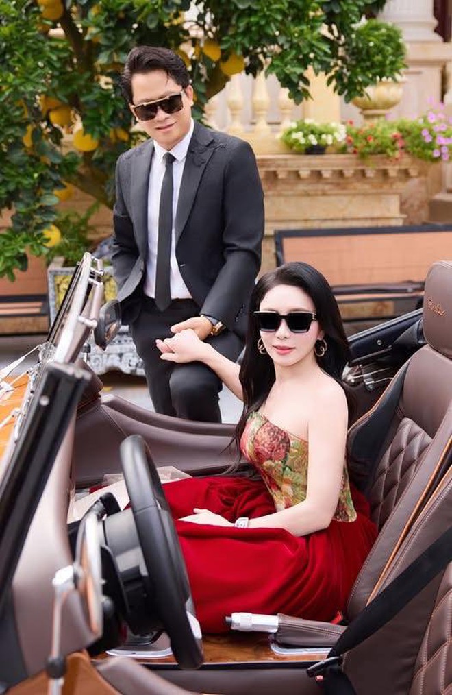 Những bức ảnh chấn động của vợ chồng chủ thẩm mỹ viện Mailisia trước khi bị bắt- Ảnh 9.