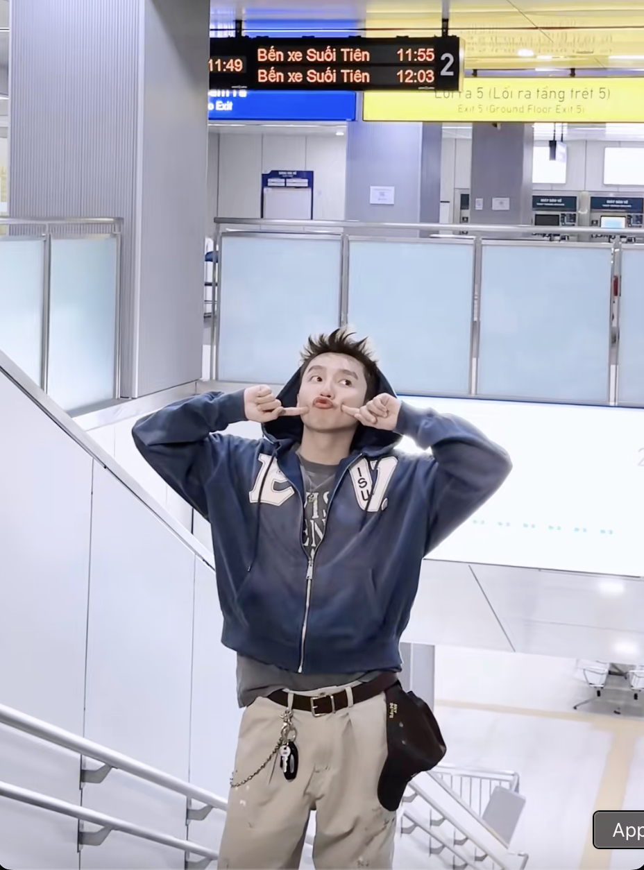 Kỹ năng tàng hình của Sơn Tùng- Ảnh 9.