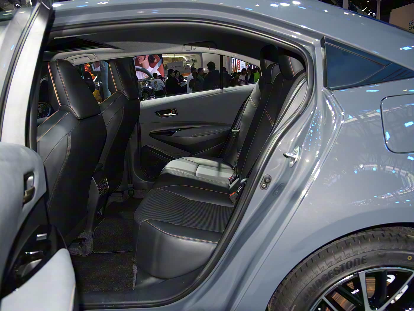 Toyota Corolla 2026 ra mắt: Mặt trước như Camry, màn hình khủng, về Việt Nam có thể vực dậy doanh số trước Civic, Mazda3- Ảnh 13.