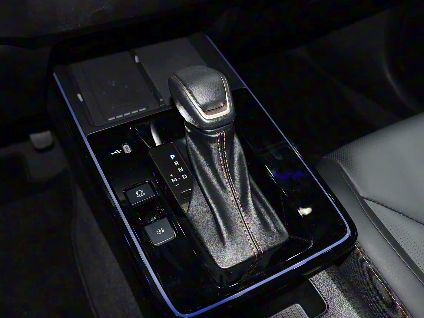 Toyota Corolla 2026 ra mắt: Mặt trước như Camry, màn hình khủng, về Việt Nam có thể vực dậy doanh số trước Civic, Mazda3- Ảnh 11.