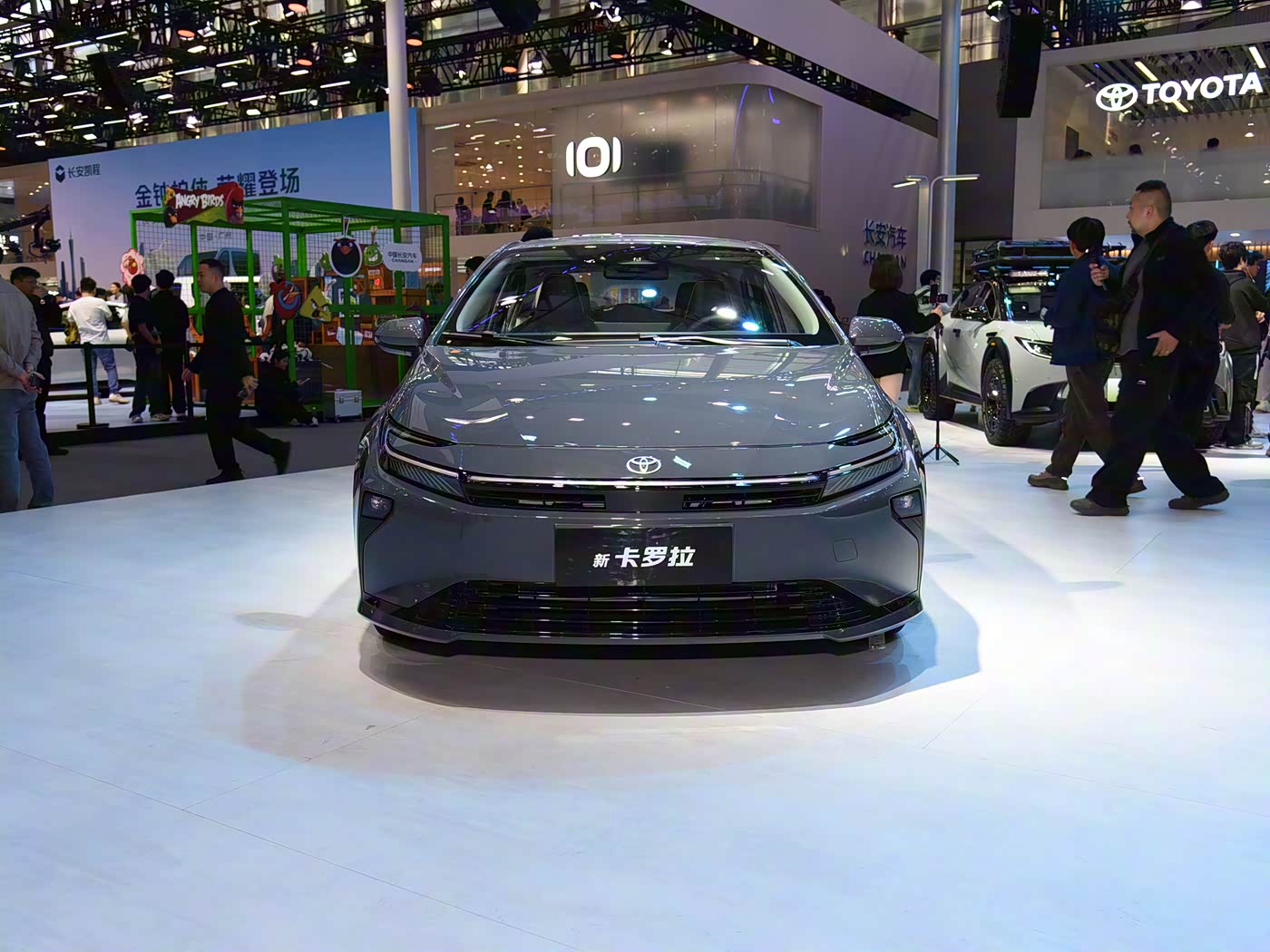 Toyota Corolla 2026 ra mắt: Mặt trước như Camry, màn hình khủng, về Việt Nam có thể vực dậy doanh số trước Civic, Mazda3- Ảnh 2.