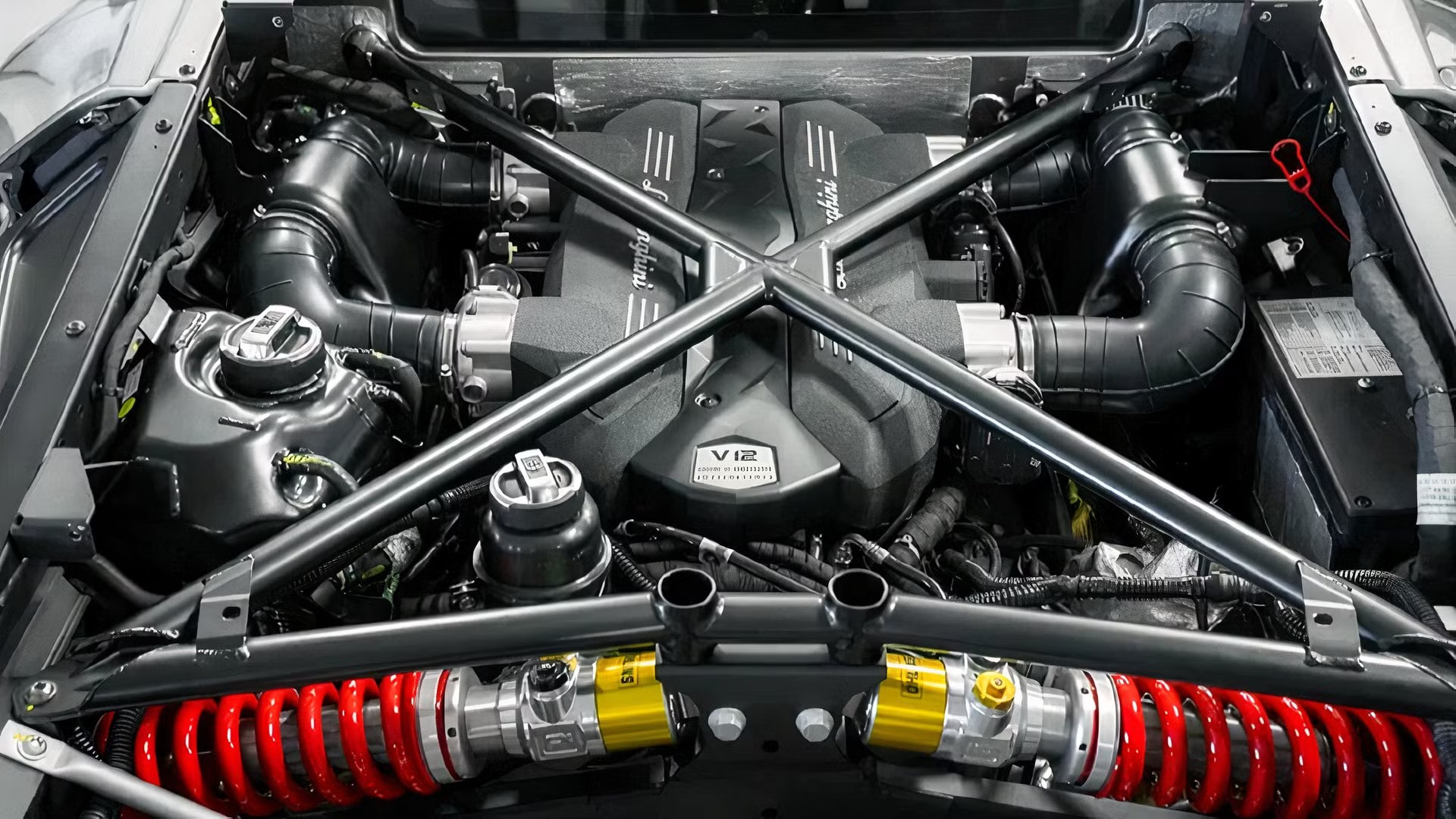 Chơi siêu xe lãi khủng là có thật: Chiếc Lamborghini cũ được bán lại với giá quy đổi 445 tỷ đồng, gấp 4 lần giá mua- Ảnh 4.