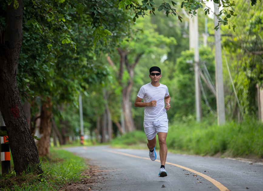 Chàng trai 28 tuổi chạy bộ mỗi ngày, sau 3 tháng kết quả nhận lại không ai ngờ- Ảnh 1.