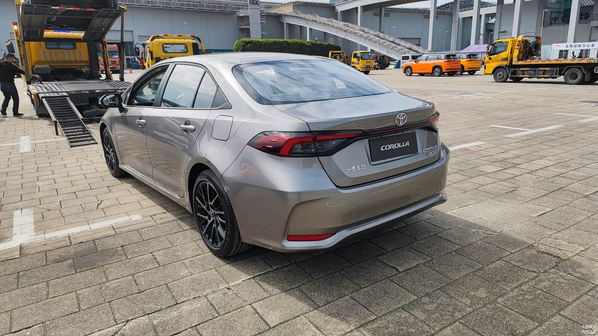 Toyota Corolla 2026 ra mắt: Mặt trước như Camry, màn hình khủng, về Việt Nam có thể vực dậy doanh số trước Civic, Mazda3- Ảnh 20.