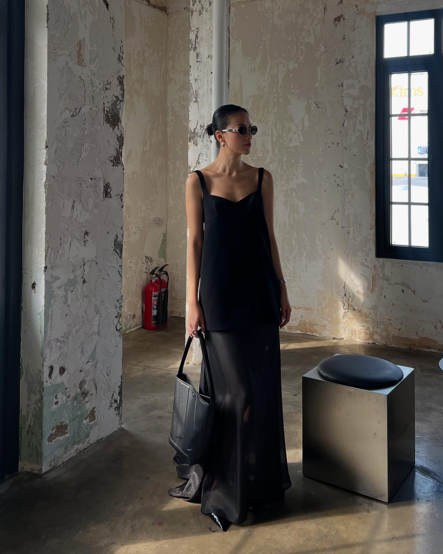 5 kiểu chân váy này có gì mà được các mỹ nhân Việt diện mãi không chán?- Ảnh 3.